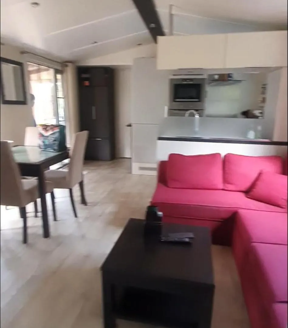 Mobil-Home Grand Confort Hyeres 0*,